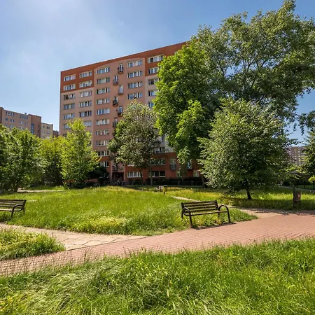 Appartement Ochota Geodetow Standard By Bookinghost *